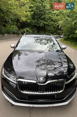 Універсал Skoda Superb 2019 в 
