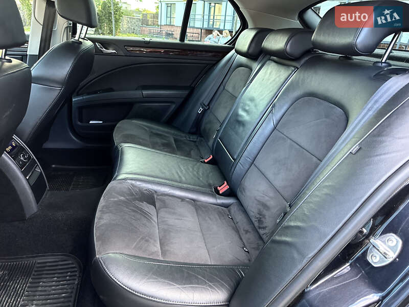 Лифтбек Skoda Superb 2014 в Львове