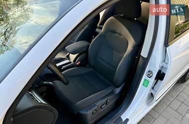 Лифтбек Skoda Superb 2013 в 