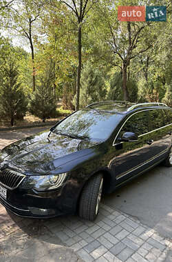 Универсал Skoda Superb 2014 в 