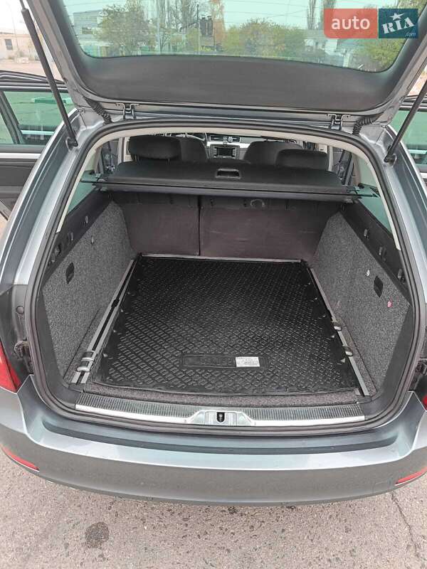 Универсал Skoda Superb 2011 в Николаеве