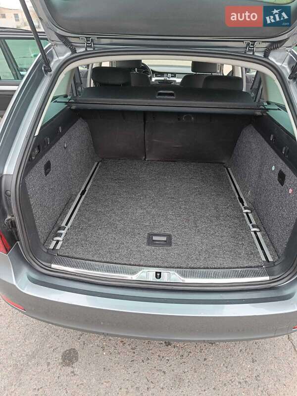 Универсал Skoda Superb 2011 в Николаеве