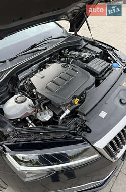 Универсал Skoda Superb 2020 в 