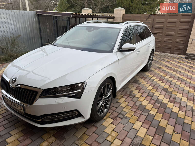 Универсал Skoda Superb 2019 в Кривом Роге