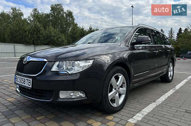 Універсал Skoda Superb 2010 в Луцьку