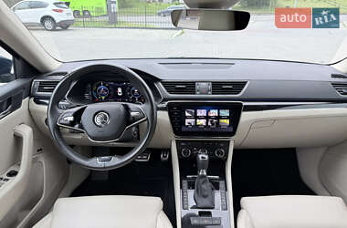 Ліфтбек Skoda Superb 2020 в 