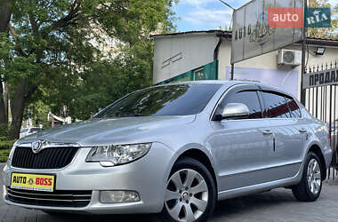 Skoda Superb 2012 Skoda Superb 2012