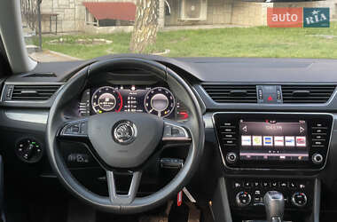Универсал Skoda Superb 2019 в 