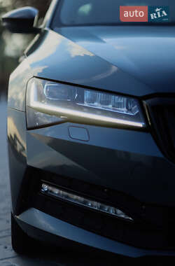 Лифтбек Skoda Superb 2021 в 