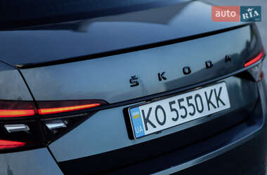 Лифтбек Skoda Superb 2021 в 