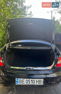 Лифтбек Skoda Superb 2012 в 