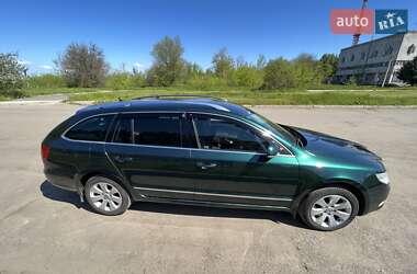 Универсал Skoda Superb 2010 в 