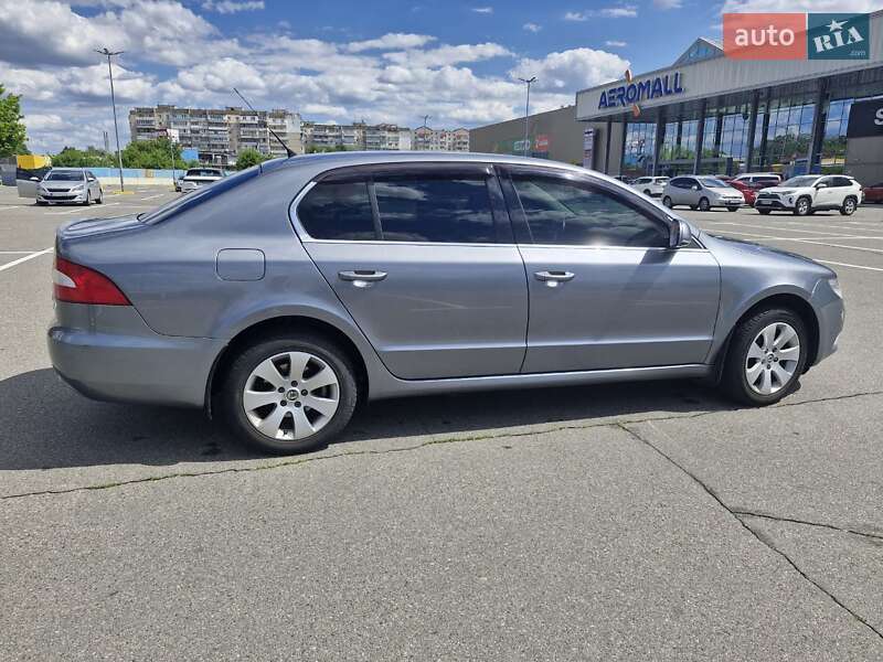 Skoda Superb 2008