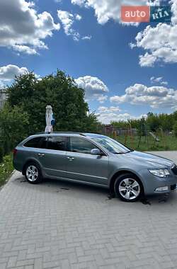 Универсал Skoda Superb 2012 в 