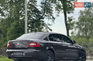 Универсал Skoda Superb 2009 в 
