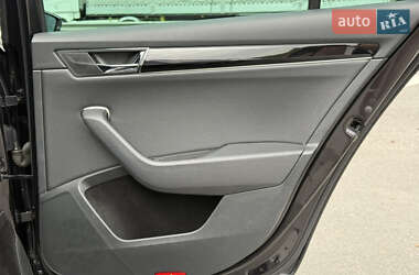 Универсал Skoda Superb 2022 в 