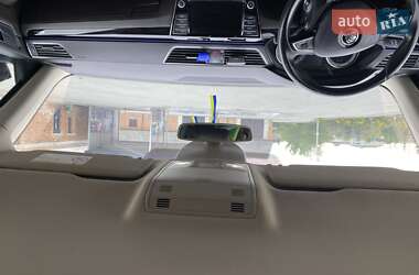 Лифтбек Skoda Superb 2016 в 