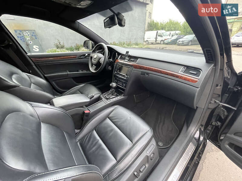 Універсал Skoda Superb 2010 в Києві