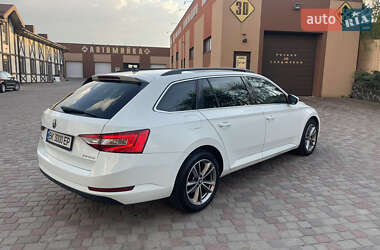 Универсал Skoda Superb 2016 в 