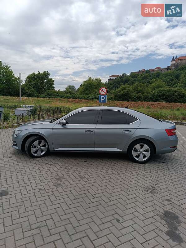 Ліфтбек Skoda Superb 2019 в Мукачевому