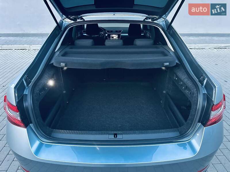 Ліфтбек Skoda Superb 2019 в Мукачевому