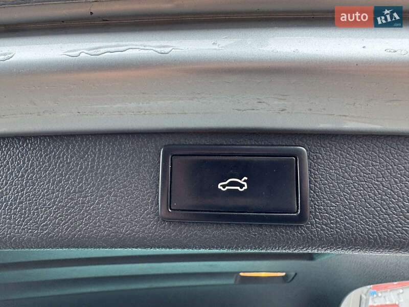 Універсал Skoda Superb 2011 в Києві