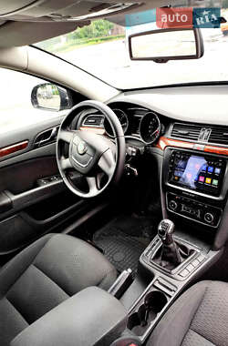 Ліфтбек Skoda Superb 2008 в 