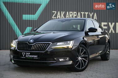 Лифтбек Skoda Superb 2016 в Мукачево