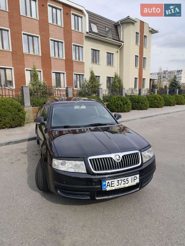Лифтбек Skoda Superb 2007 в Горишних Плавнях