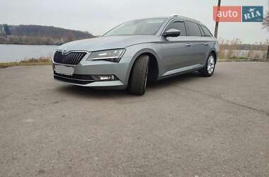 Універсал Skoda Superb 2016 в Києві