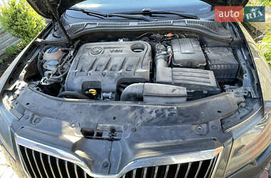 Универсал Skoda Superb 2015 в 