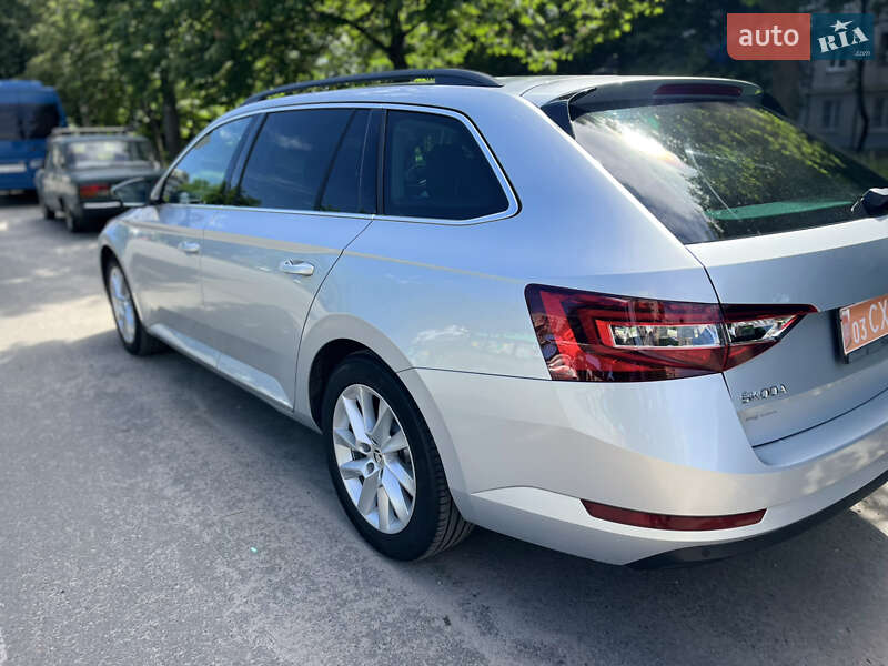Универсал Skoda Superb 2017 в Киеве фото 5 Универсал Skoda Superb 2017 в Киеве