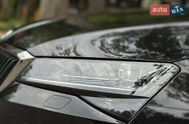Ліфтбек Skoda Superb 2021 в 