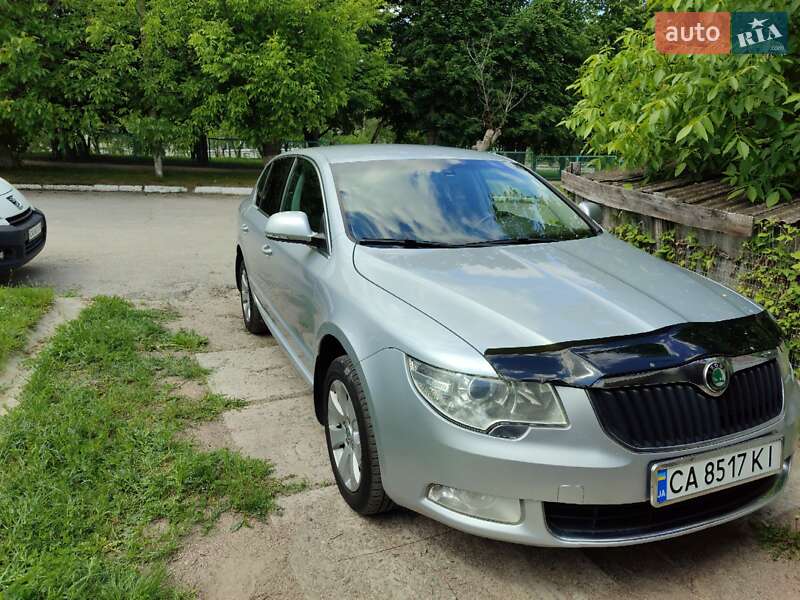 Skoda Superb 2012