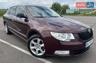 Ліфтбек Skoda Superb 2010 в 