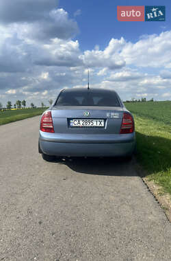 Ліфтбек Skoda Superb 2005 в 