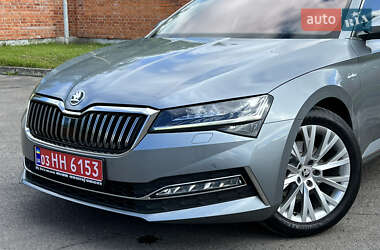 Лифтбек Skoda Superb 2021 в 
