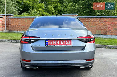 Лифтбек Skoda Superb 2021 в 