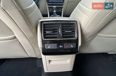 Лифтбек Skoda Superb 2021 в 