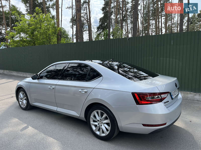 Лифтбек Skoda Superb 2017 в Василькове фото 17 Лифтбек Skoda Superb 2017 в Василькове