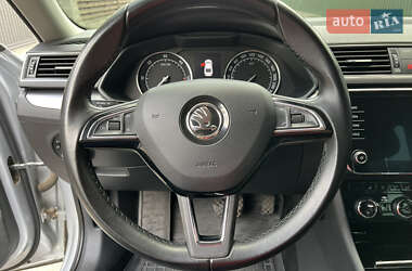 Лифтбек Skoda Superb 2017 в 