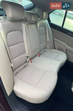 Лифтбек Skoda Superb 2009 в 