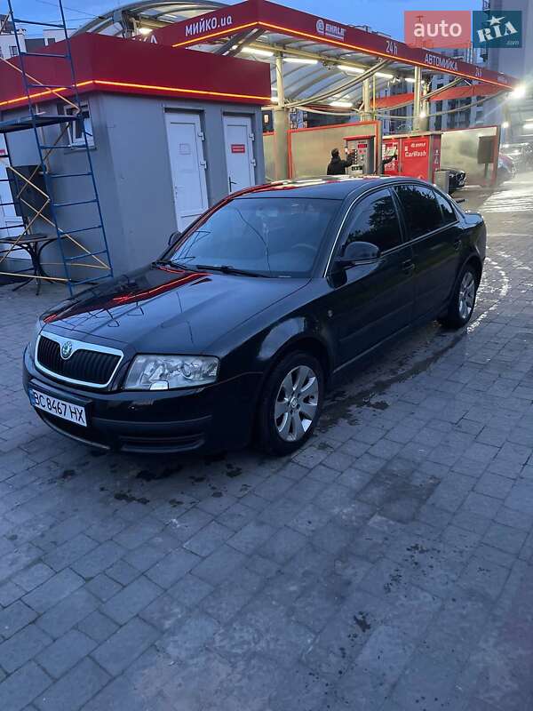Лифтбек Skoda Superb 2007 в Львове