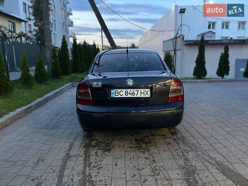 Лифтбек Skoda Superb 2007 в Львове