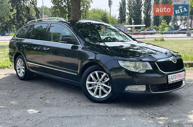 Универсал Skoda Superb 2012 в Киеве
