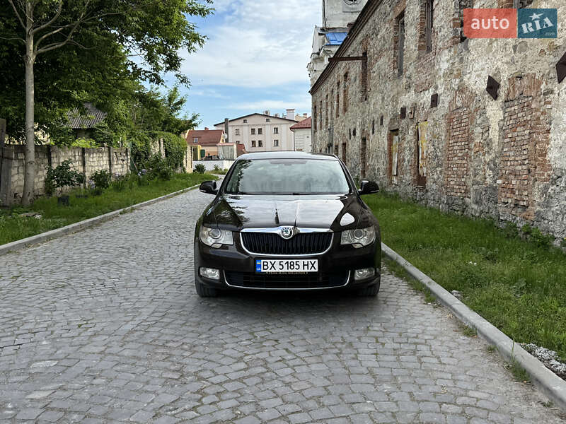 Skoda Superb 2012