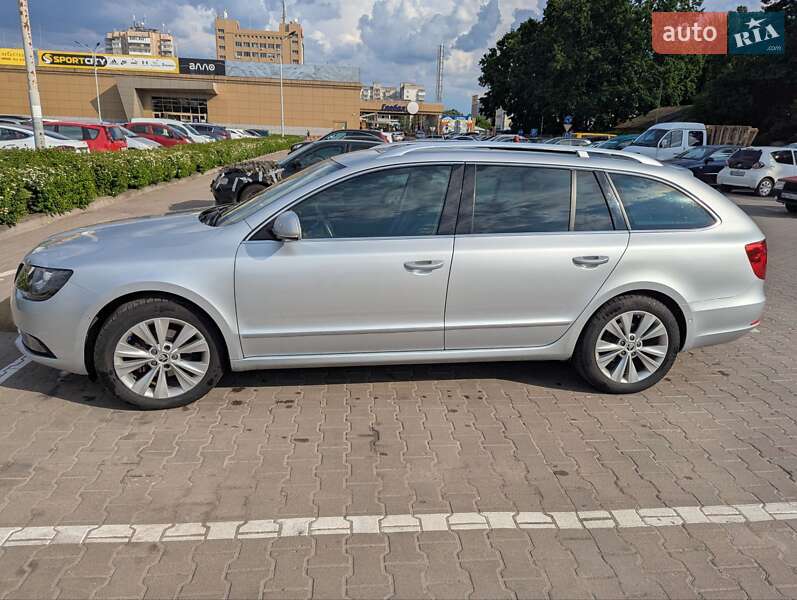 Универсал Skoda Superb 2015 в Житомире
