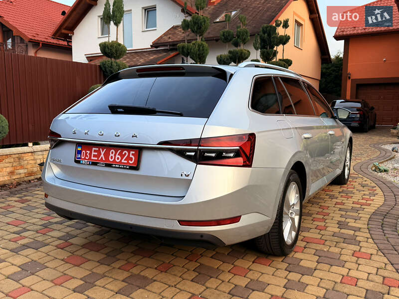 Універсал Skoda Superb 2020 в Мукачевому