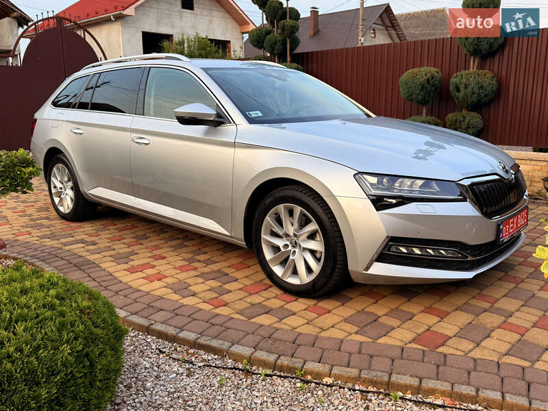 Універсал Skoda Superb 2020 в Мукачевому