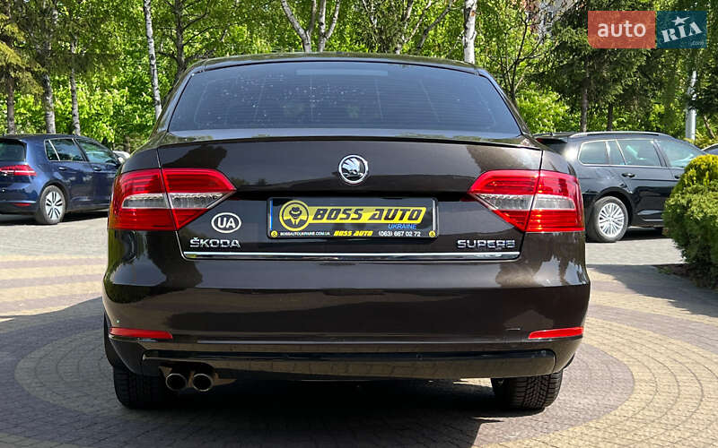 Лифтбек Skoda Superb 2014 в Львове